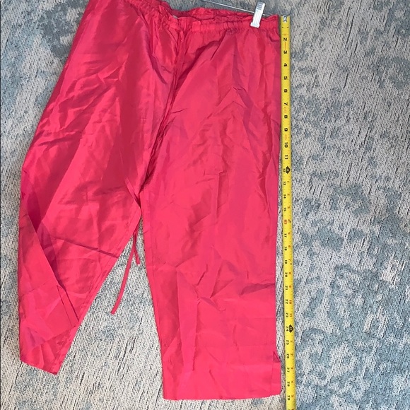 🔴 4/$20 Bundle: BCBG Hot Pink Pants - Picture 3 of 6